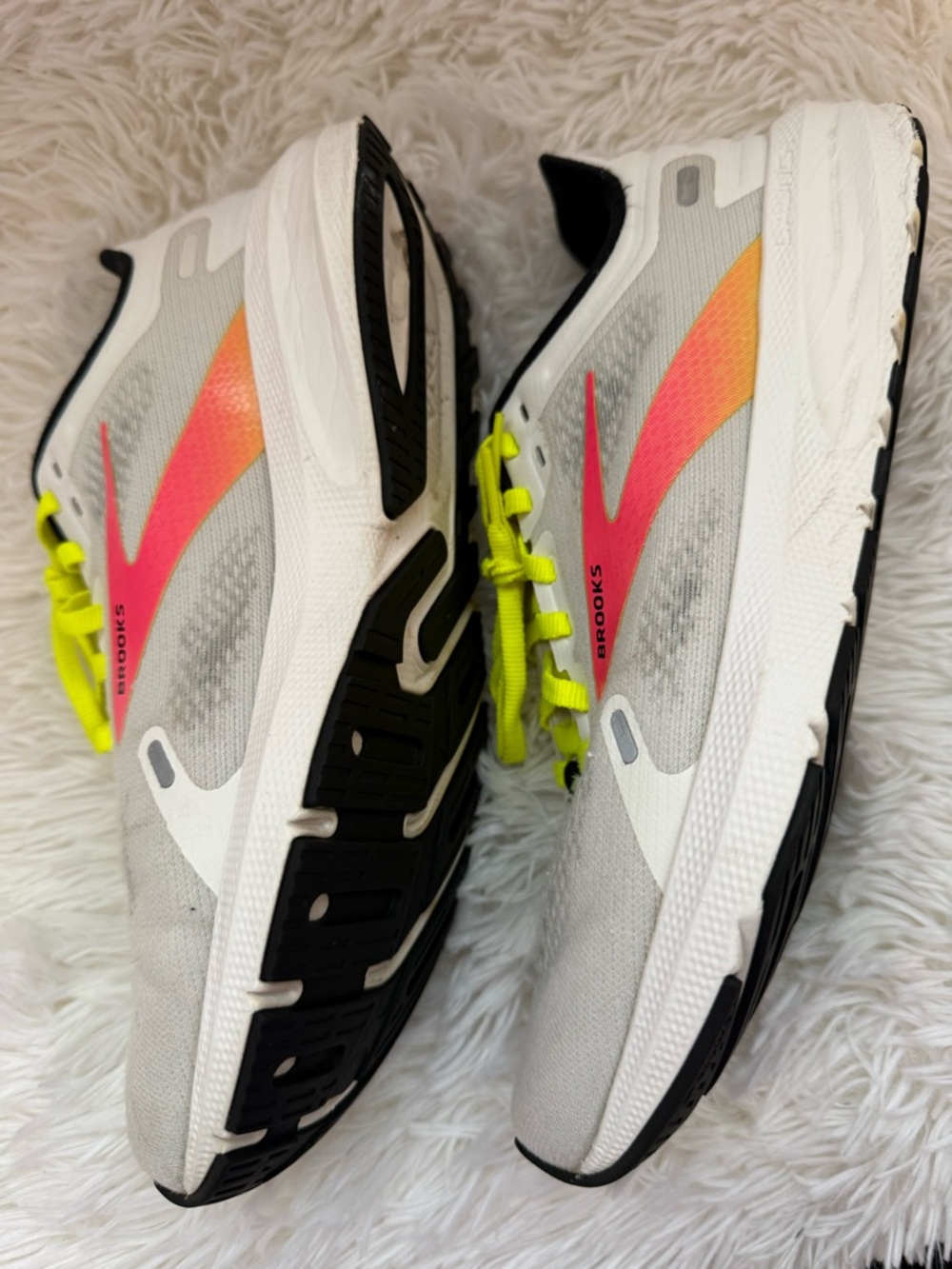 Brooks White Running Shoes with Neon Yellow Laces and Pink Accents - Picture 3 of 6